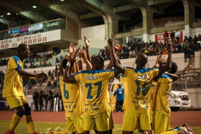Leones del Norte, en la celebración del triunfo.