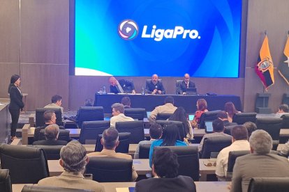 Los dirigentes de LigaPro discutieron 8 puntos sobre el futuro de la Serie A y Serie B