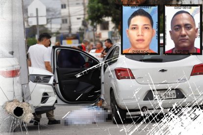 Los tres hombres asesinados se movilizaban en un vehículo de color blanco. Policías llegaron al lugar para recabar indicios