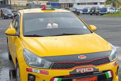 En este vehículo se movilizaban los asesinos de un hombre.