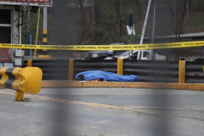 Dos guardias de seguridad murieron en el relleno Las Iguanas, en Guayaquil, durante un cruce de balas.