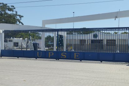 Ayer, las instalaciones de la universidad amanecieron desoladas. No había nadie.