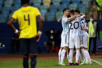 La mini Tri fue goleada 3-0 en territorio argentino