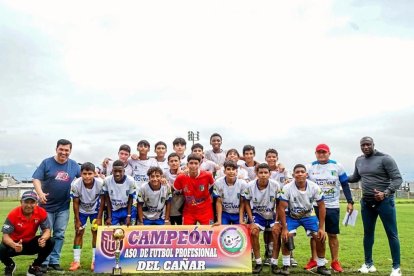 Varios jugadores del campeón sub 15 del Grupo Alcívar estarán en el elenco de segunda categoría.