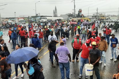 El alcalde de Quinindé, Ronal Moreno, informó que este lunes mantendrá una reunión con el Ministerio de Finanzas para buscar una solución al problema