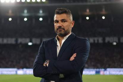 Javier Gandolfi - El entrenador argentino dirigirá a los del Valle la próxima temporada