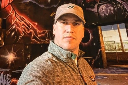 Leonel Allegues se encuentra en el país para visitar a su hijo.