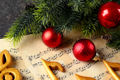 EXTRA reunió a nueve cantantes para interpretar los clásicos villancicos a su estilo.