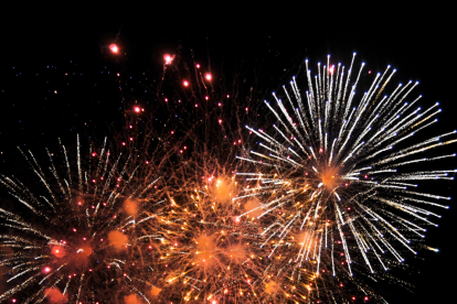 Hay denuncias por uso de pirotecnia en Galápagos.