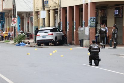 La tarde del miércoles en las calles Lorenzo de Garaycoa y Capitán Najera se registró un hecho de sangre.