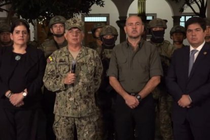 El jefe del Comando Conjunto de las FF. AA., Jaime Vela Erazo, fue el único que intervino.