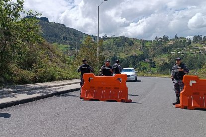 El acceso a la cárcel está limitado. Solo se puede llegar a un kilómetro de distancia.