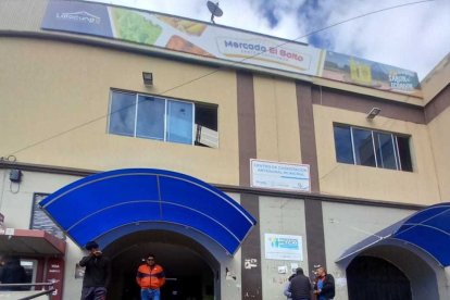 Poca concurrencia en los mercados y locales comerciales.