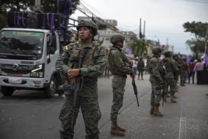 Se detallan excepciones y se aconseja cooperar con las autoridades en caso de detención durante este período.