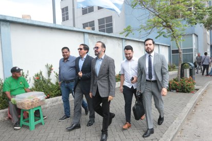 Socios de Barcelona piden que se realice el proceso electoral para elegir su directorio.