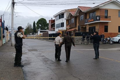 El artefacto explosivo fue abandonado durante la madrugada muy cerca a la guardería.