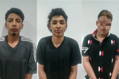 Los sospechosos estaban en dos viviendas, en las cuales se encontró, entre otras cosas, armas de fuego.