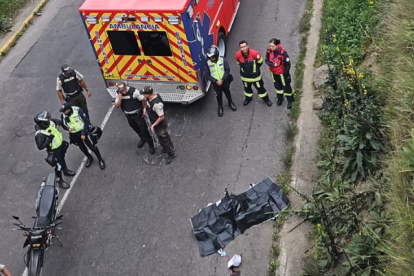 El guardia perdió la vida por una letal puñalada.