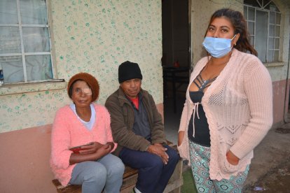 Rosario dice que sobrevivió por Dios y sus hijos y espera ayuda para seguir su recuperación.