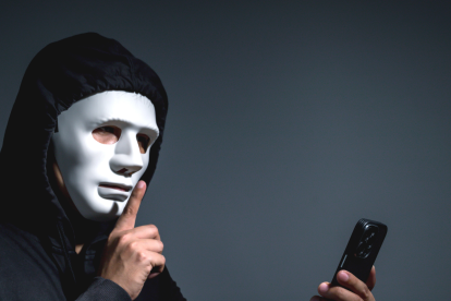 En el celular no solo se guarda información y datos valiosos, sino que además facilita las actividades diarias, tanto personales como laborales y bancarias.