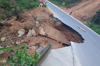 Por el sector El Pindo, en el cantón Balsas, se debe andar con cuidado.