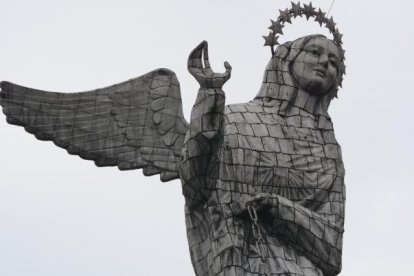 Virgen del Panecillo en Quito