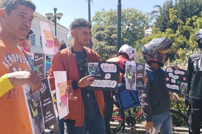 Motorizados protestan por algunos controles de los agentes de tránsito.