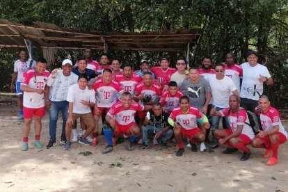 Col - 35 es uno de los finalistas del torneo de la Liga Jardines del Salado.