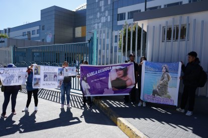 La familia de Karla siempre hace plantones para exigir justicia por su ser querido.