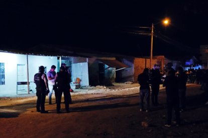 Dos hombres fueron asesinados la noche de este domingo.