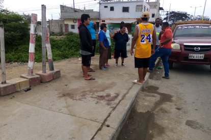 Habitantes de Playas comentaban en voz baja sobre la muerte de Jonatha, Chinchande, alias el Muertero.