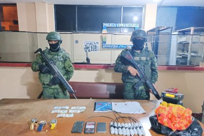 Entre las evidencias les encontraron un listado de los cobros que realizaban a las concesiones mineras.