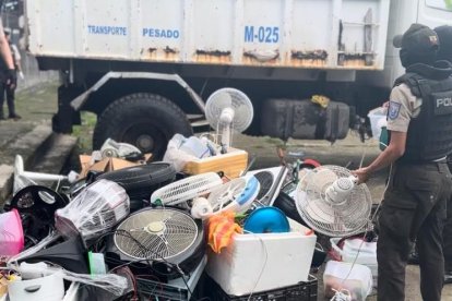 Los electrodomésticos hallados en operativo