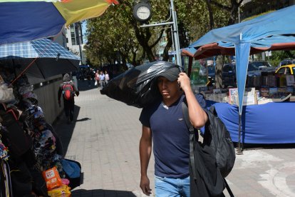 En las últimas semanas los quiteños han soportado altas temperaturas. Algo inusual en esta época del año.