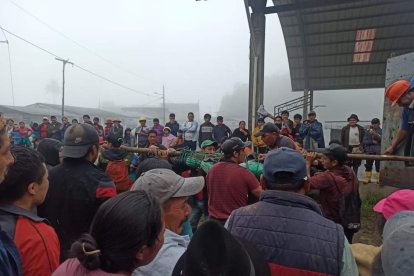 En la comunidad están de luto por la pérdida de las dos jóvenes universitarias.