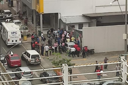 El abogado fue asesinado en Portoviejo, cuando parqueaba su vehículo.