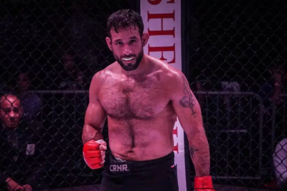 Carlos Vera será el primer ecuatoriano en subir a la jaula de UFC este 2024.