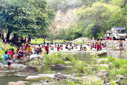 La Poza del Amor en la comuna Salanguillo, sitio ideal para un día de campo.