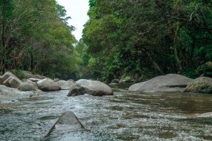 Referencial: en las aguas del río Teaone, Esmeraldas, apareció un cadáver.