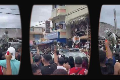 El acto causó malestar entre los asistentes