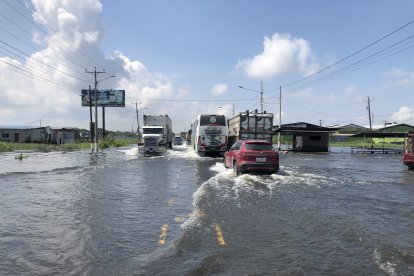 El tránsito está habilitado, pero con las recomendaciones para los vehículos livianos.
