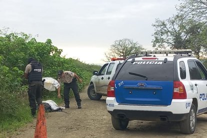 El hallazgo ocurrió en la vía a Los Bajos de Montecristi.