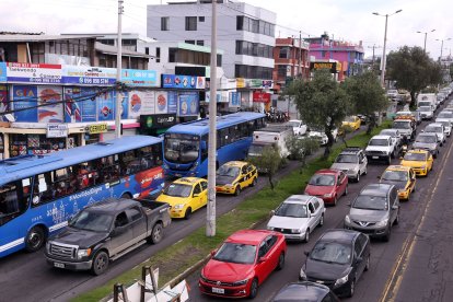 Las medidas de contraflujos en Quito son tomadas con el objetivo de reducir el tráfico en la ciudad.