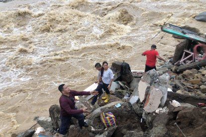 Los inmuebles se desplomaron en un abrir y cerrar de ojos