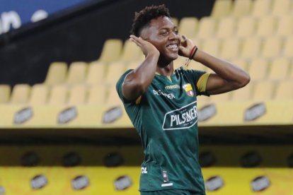 El delantero ecuatoriano busca ganarse un puesto en Barcelona, tras una destacada pretemporada.