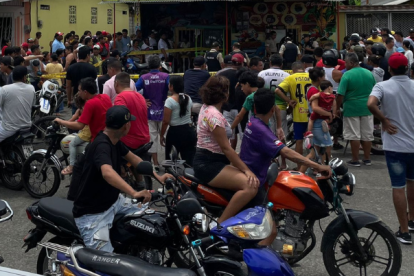 Una persona fue asesinada en un local de Valencia