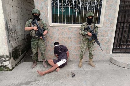 Militares detuvieron a sospechoso que habría sembrado el miedo en los esmeraldeños.