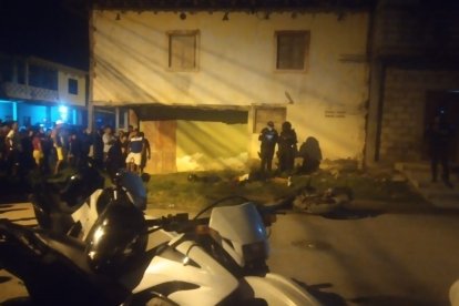 Dos hombres fueron asesinados en el barrio Los Angelitos.