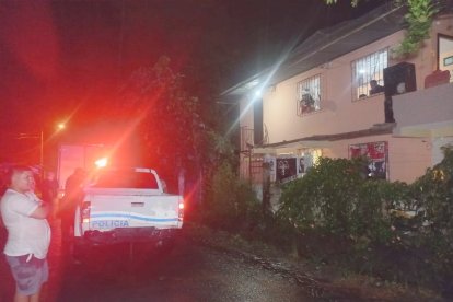 La parte baja de esta vivienda fue alquilada para abrir la barbería.