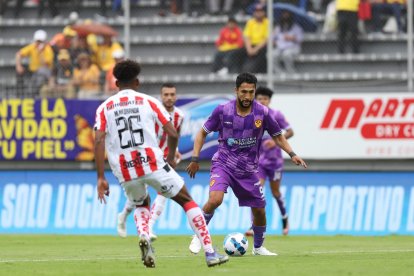 Aucas venció en Chillogallo.
